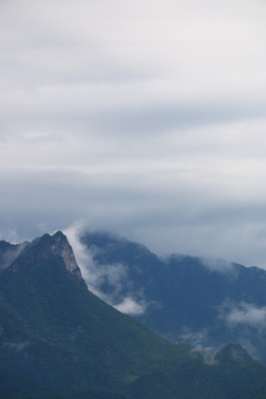 高山白云