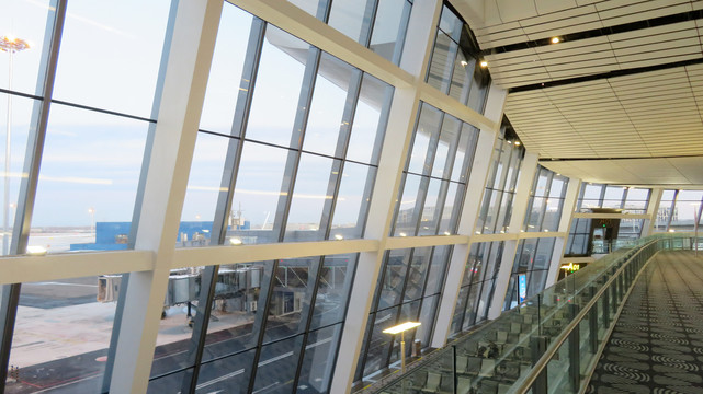 大兴国际机场玻璃幕墙