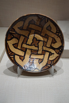 亚美尼亚釉陶盘
