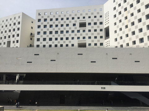 深圳大学