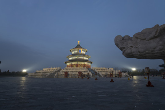 北京天坛祈年殿夜景