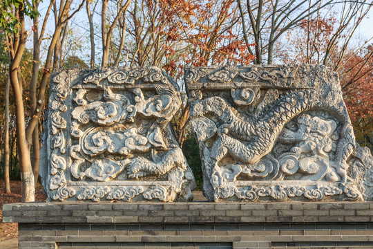 南京下马坊遗址公园龙纹石雕构件