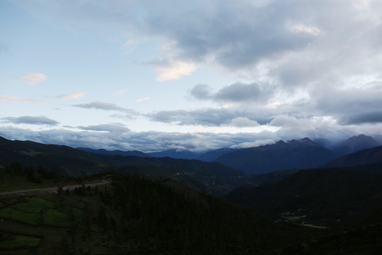 高山峡谷