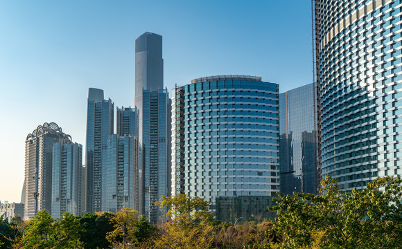 广州珠江新城现代建筑办公楼
