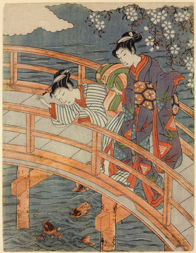 礒田湖龙斋两个女孩从桥上把鱼饵扔到河里