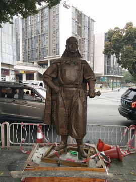 人物雕像