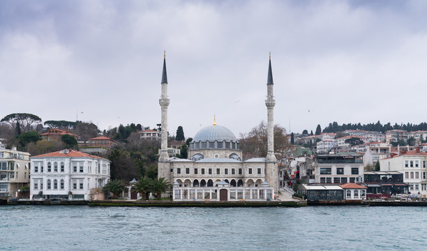 伊斯坦布尔Beylerbeyi Camii清真寺