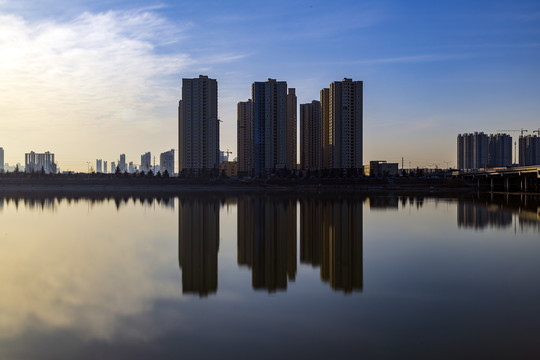 在建湖景住宅建筑