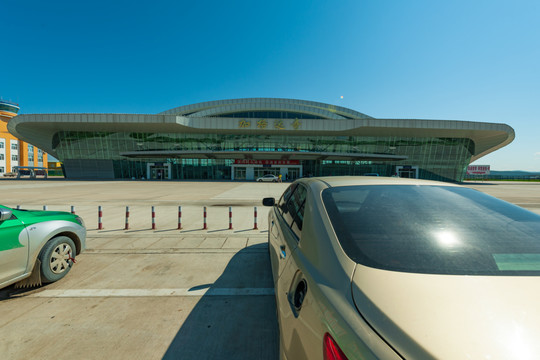 加格达奇机场候机楼