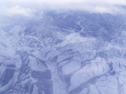 山地雪景