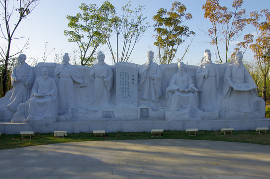 群雕像