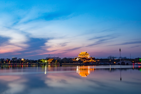 开封龙亭夜景全景