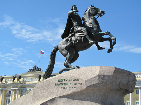 俄罗斯圣彼得堡雕像青铜骑士