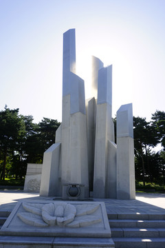 韩国水原城市广场雕塑