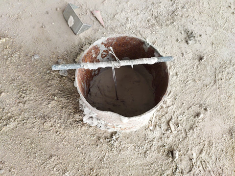 水泥洞修补