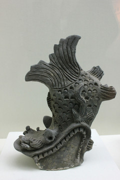 鳌鱼脊饰砖雕