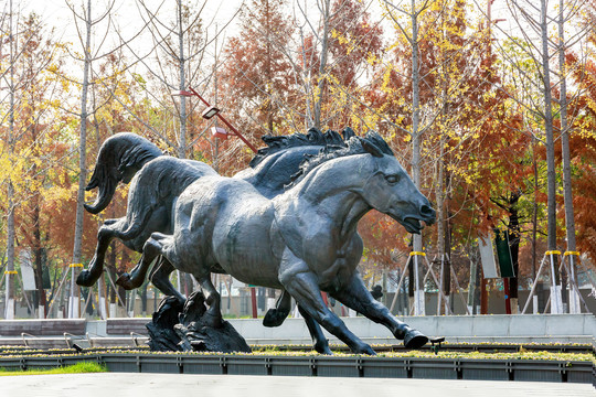 南京奔马雕塑