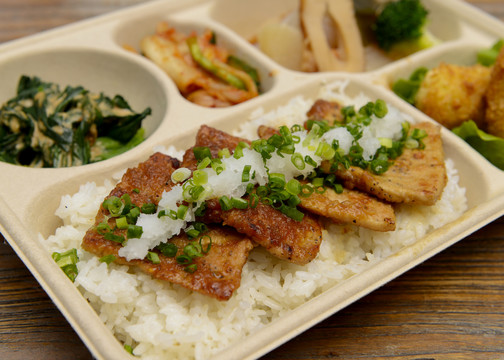 烤肉饭套餐