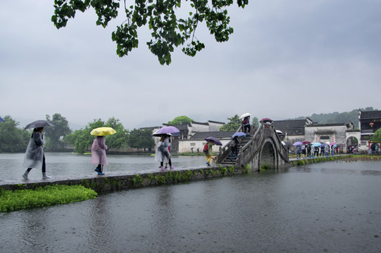 烟雨宏村