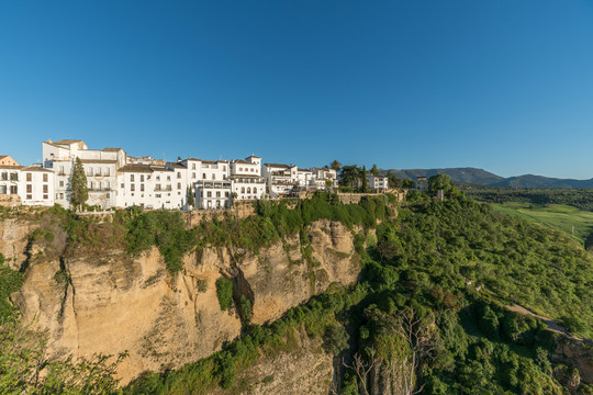 西班牙小镇龙达悬崖边的风景