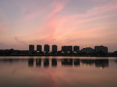 厦门埭辽水库晚霞