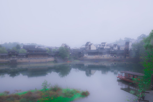 湘西州花桓县边城山水图