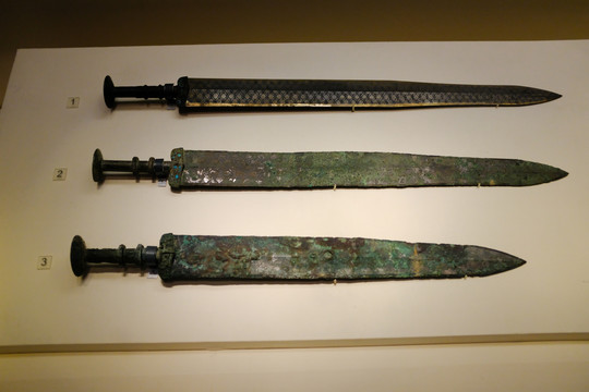 吴王青铜剑
