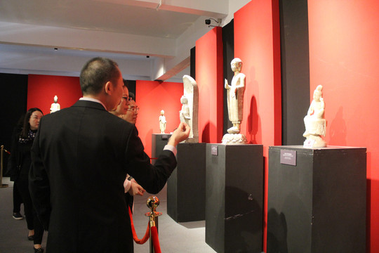 古代佛像雕塑展览
