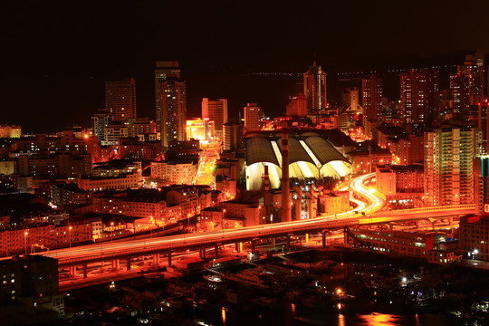 青岛火车站城市夜景