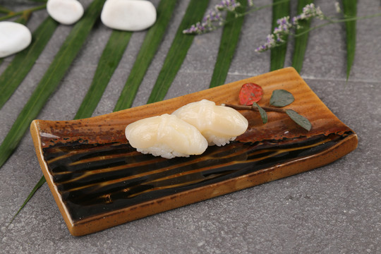 帆立贝寿司