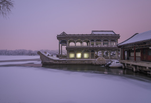 北京颐和园清晏舫冬日雪景