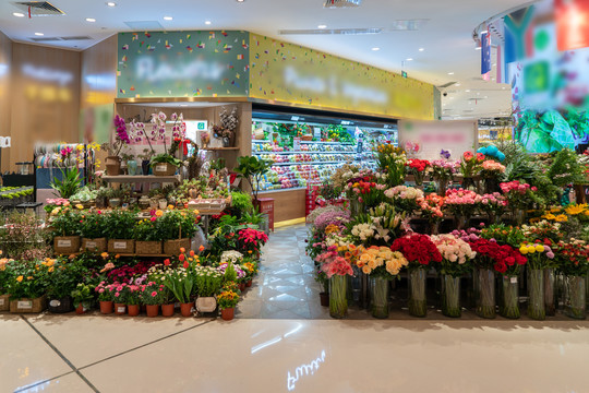 鲜花饰品店