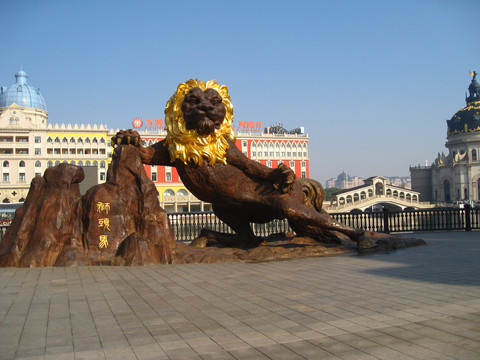 狮子雕塑