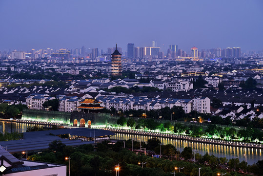 苏州姑苏城市风光夜景