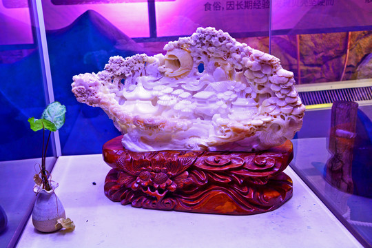 贝壳雕刻工艺