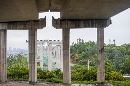 铁路建设