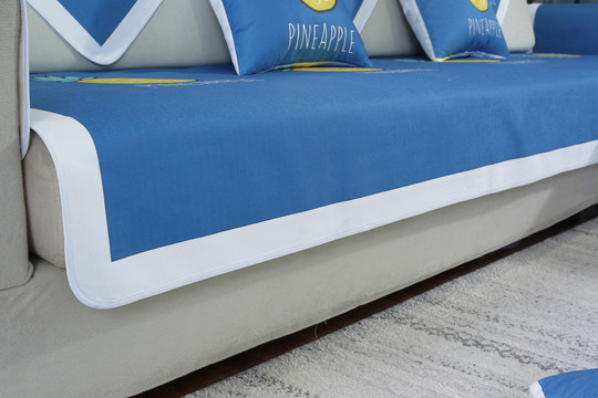 蓝色菠萝图案沙发垫