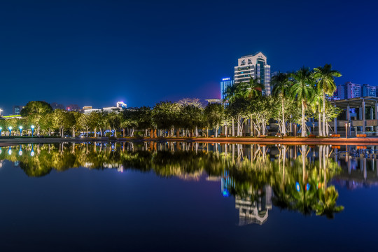 东莞中心广场夜景