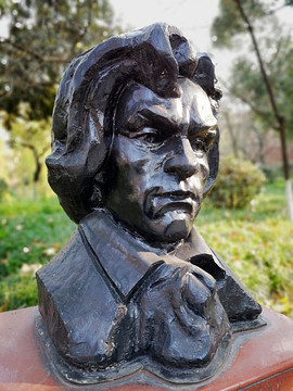 贝多芬塑像