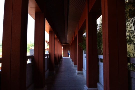 寺庙廊道