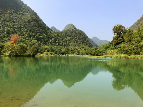 荔波小七孔上己定湖风光