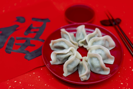 春节年味饺子红色背景