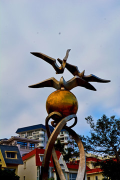 海鸥雕塑景观
