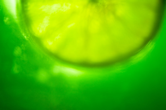 绿色透光桔子切片