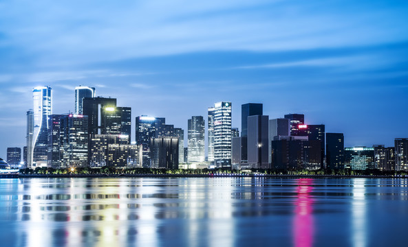 杭州高楼大厦夜景