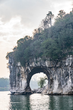 桂林象山公园的象鼻岩