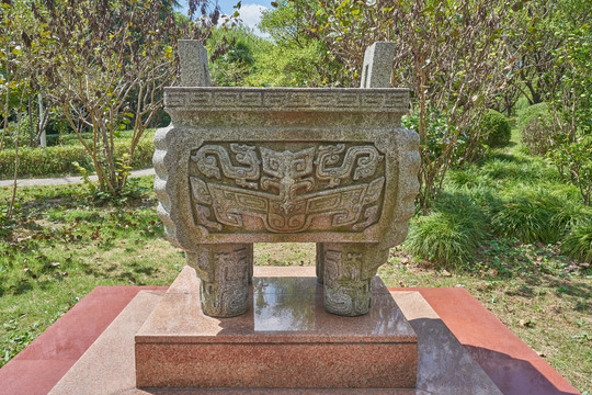 石鼎