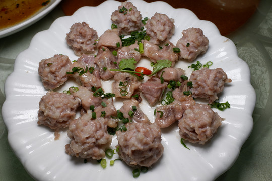 蒸肉丸