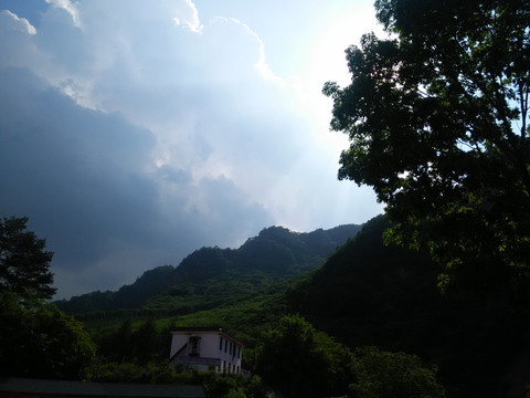 山