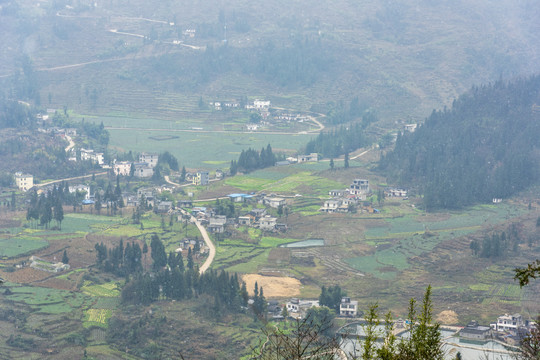 山村